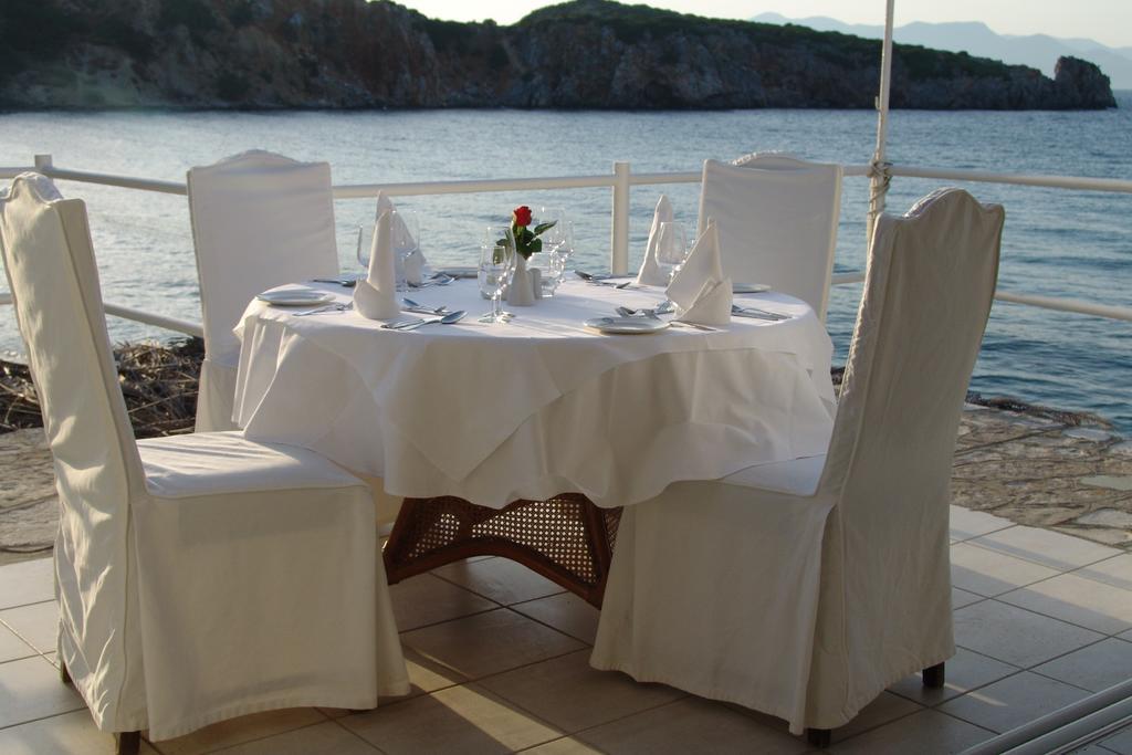 Istron Bay Hotel Esterno foto