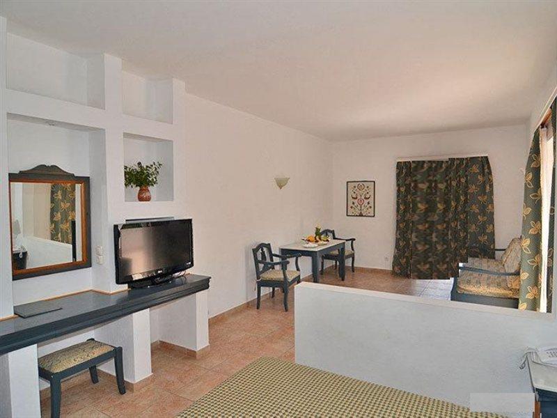 Istron Bay Hotel Esterno foto